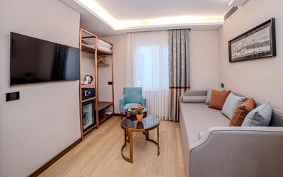 Grand Hilarium Hotel · 2
