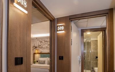 Grand Hilarium Hotel · 5