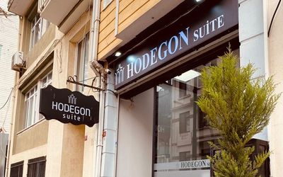Hodegon Suite Hotel · 3