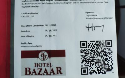 Hotel Bazaar · 4