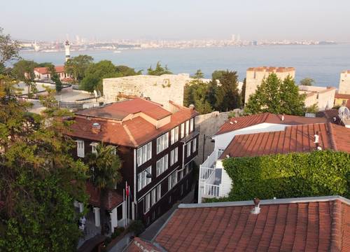 turkey/istanbul/fatih/ishakpasahotelc5bcfa46.jpg