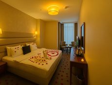 Queen Room with Balcony