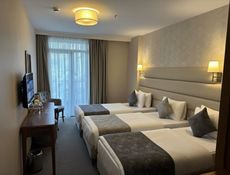 Triple Room City View