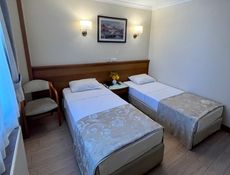 Standard - Twin Room