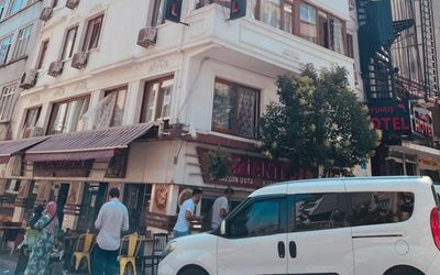 Yunus Hotel · 3