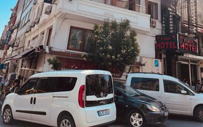 Yunus Hotel · 5