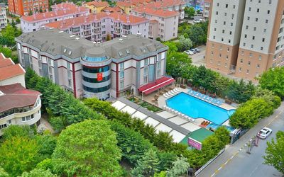 Gardan Hotel · 4