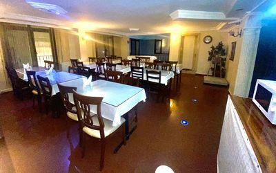 Grand Lara Hotel · 4