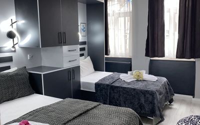 Green House Hostel · 5