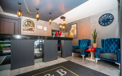 216 FB Suites · 2