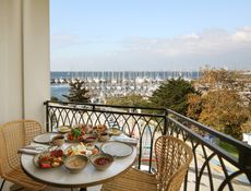 Deluxe Room - Sea View