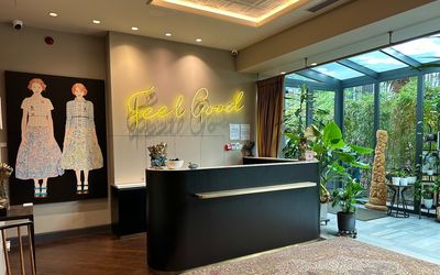 39 Kalamış Marina Hotel Restaurant · 3