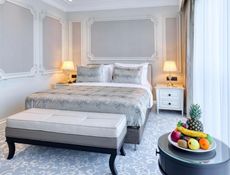 Superior Room with City View