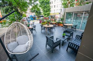 turkey/istanbul/kadikoy/thegatekadikoydowntownd484b01e.jpg
