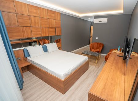 turkey/istanbul/kartal/216centersuited3971700.jpg