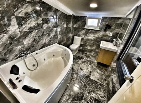 turkey/istanbul/kartal/almesuitekartal6bd6a3f4.jpg