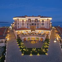 Katre Island Hotel