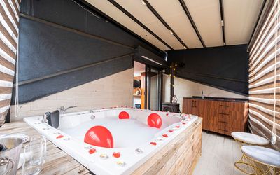 Atakent Plus Otel · 5