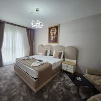 Leyla Suit