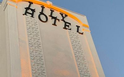 Lily Airport Hotel · 4