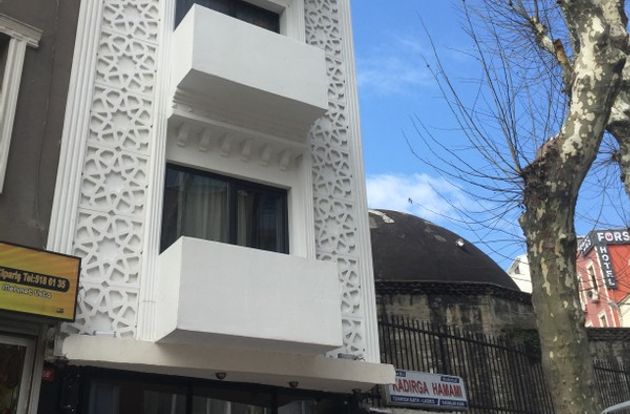 turkey/istanbul/mansionvaleriada01b054.jpg