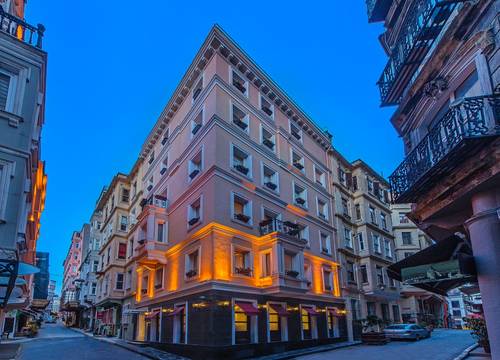 turkey/istanbul/meroddiperaflatsbdd01776.jpg