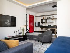 Junior Studio Suite