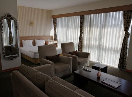 turkey/istanbul/niceroyalotel43a3bcaf.jpg