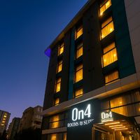 On4 Rooms and Suites