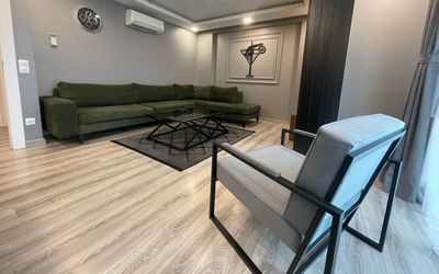 On4 Rooms and Suites · 2