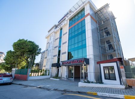 turkey/istanbul/pendik/theportguzelyali18c8c13f.jpg