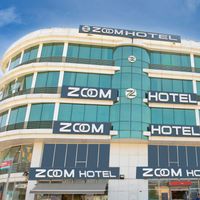 Zoom Hotel