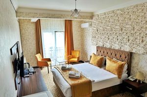 turkey/istanbul/rosesuit7c54b620.jpg