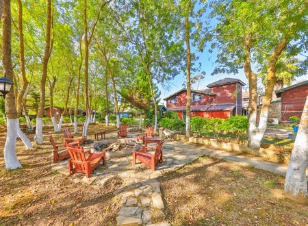 turkey/istanbul/sile/agvabyriversideaa238773.jpg