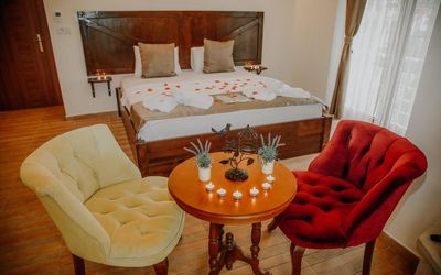 Sea House Hotel · 3