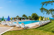 turkey/istanbul/sile/agvaterasgarden3d273396.jpg