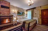 Zimmer mit Queensize-Bett - Sauna, Türkisches Bad, Whirlpool, Kamin
