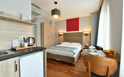 Andi Hotel · 5