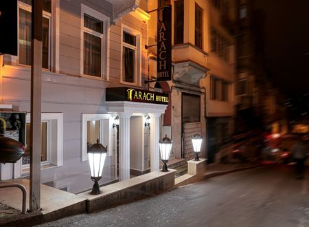 turkey/istanbul/sisli/arachhotelharbiye082435cd.jpg