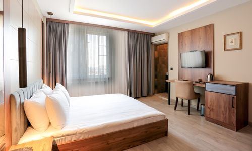 turkey/istanbul/sisli/arachhotelharbiye43445539.jpg