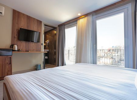 turkey/istanbul/sisli/arachhotelharbiyebabe9806.jpg