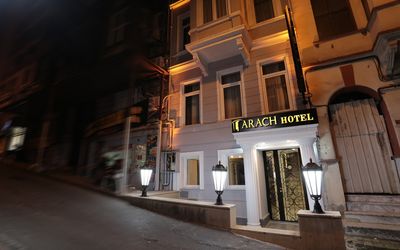 Arach Hotel · 2