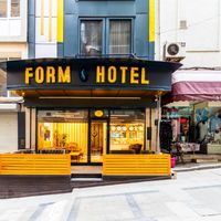 Form Hotel