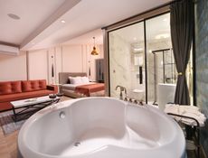 Terrassensuite für 3 Personen