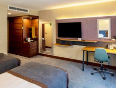 Deluxe Twin Bed Room