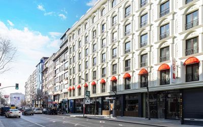 ibis Istanbul Sisli · 2