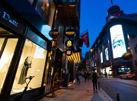 turkey/istanbul/sisli/massuitesnisantasi8b56f697.jpg