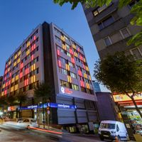 Ramada Encore By Wyndham Istanbul Sisli