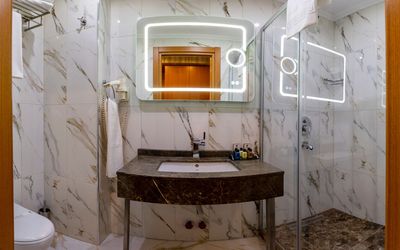 Regno Hotel · 5