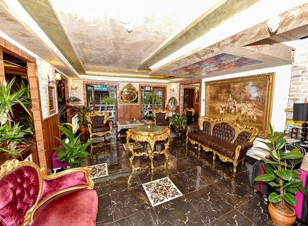 turkey/istanbul/sisli/royalpalacesisli02ca0f53.jpg